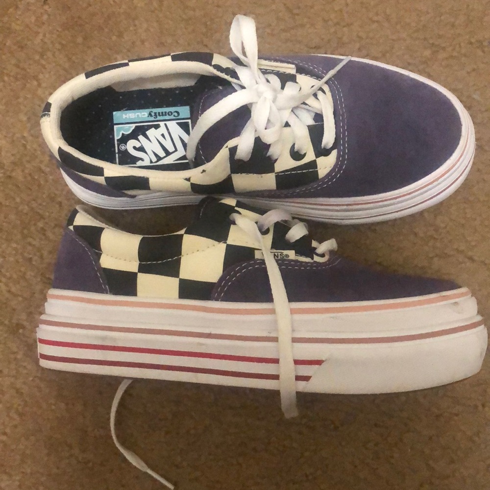 Comfy Cush vans platform sneaker!